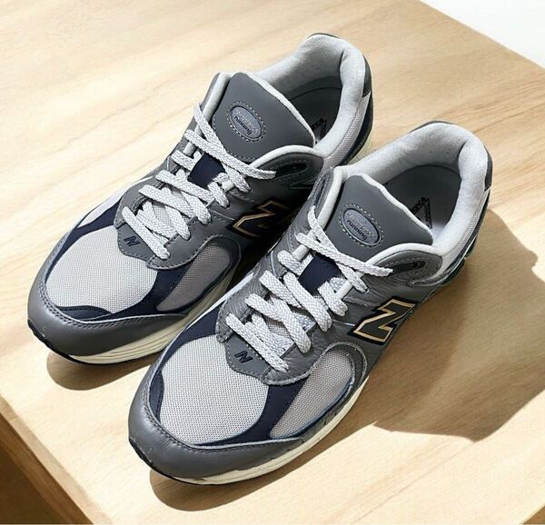 送料無料 28.0cm New Balance 2002R Gray Goldニューバランス 2002R グレー ゴールド M2002RHP ランニング US10