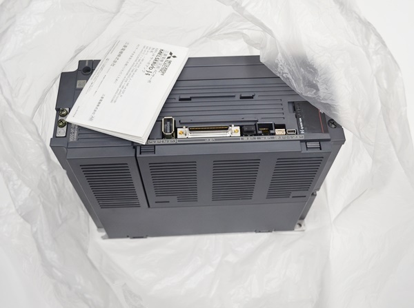未使用 未使用 三菱電機 MR-J4-500A サーボアンプ 2024年製