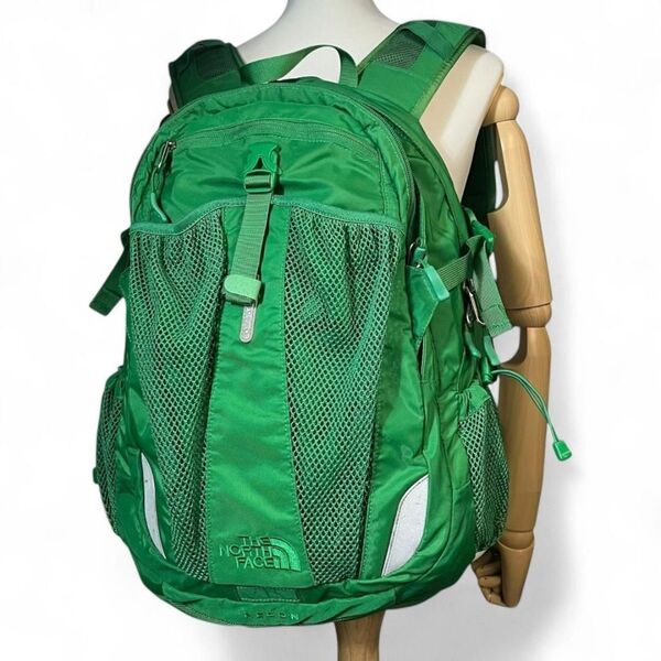美品 THE NORTH FACE ノースフェイス バックパック recon 28L デイパック リュック アウトドア グリーン