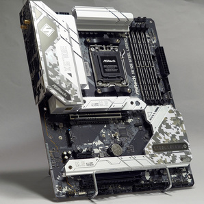 【送料無料】中古 ASRock X670E Steel Legend マザーボード 付属品あり