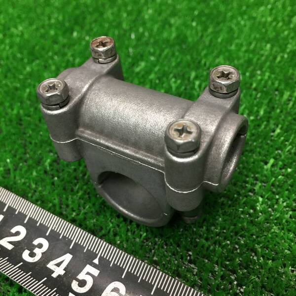 BIGM Φ16/24mm ハンドルブラケット BC21A パイプクランプ ライトタイプ 刈払機 マルヤマ MARUYAMA 丸山