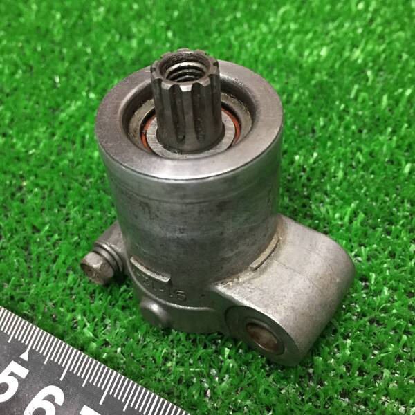 ビーバー ベアリングケース Φ28mm F267M K3w K2 K3 ギヤケース CS27M TBE27SD 背負式刈払機 山田機械工業