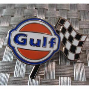 PIN《橙Gu白黒旗》■■新品 ガルフ モータースポーツ 石油 Gulf Oil ピンバッジ バッチ■おしゃれ ファッション ART