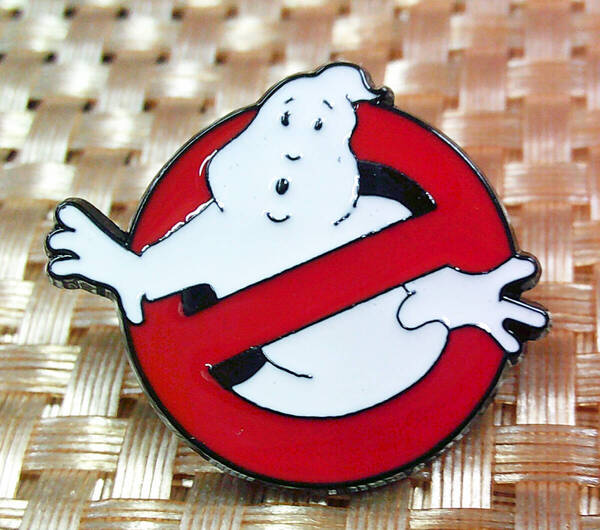 《白赤GBセーフ》 ■ 《PIN安全セーフ白お化けUS標識》■新品『ゴーストバスターズ Ghostbusters』 ■映画 ムービー アメリカ■ピンバッジ