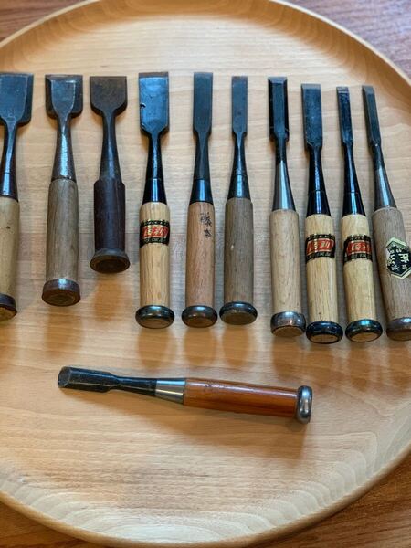 即決 送料込み 中古 鑿 11本セット 大工道具 宮大工 在銘 古道具 工具 のみ ハンドツール ノミ 神治郎 角利 由弘 のみ政