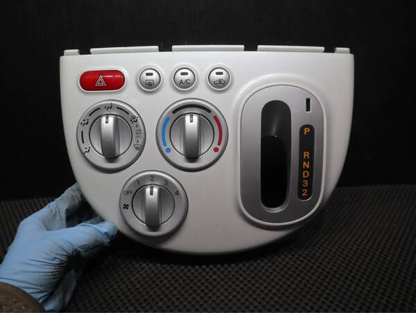 迅速発送 管理C69 EKワゴン H82W オッティ H92W エアコンパネル エアコンスイッチ