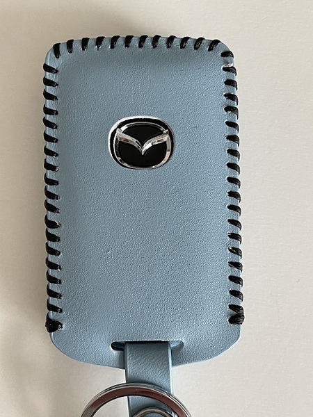 牛革ジャストフィット 新型マツダ3 スマートキーケース パステルブルー色 1