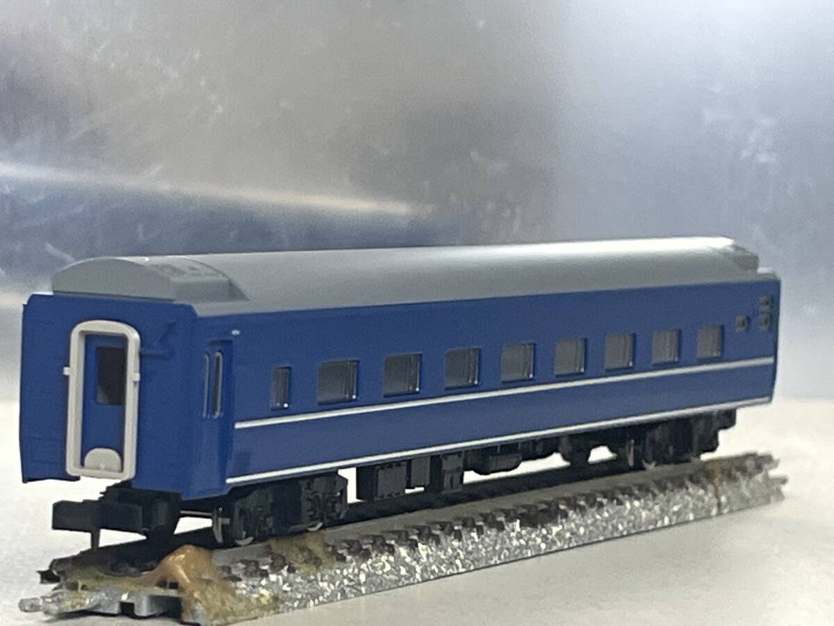 公式]鉄道模型(8535国鉄客車 オハネ25-100形 (銀帯))商品詳細
