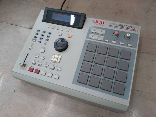 美品!メンテ済み! AKAI MPC 2000XL CF搭載 スイッチ類 スライダー全交換 PADセンサー 新品!