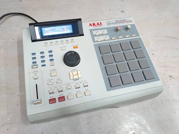 メンテ済み! AKAI MPC 2000XL CF搭載 スイッチ類 スライダー全交換 PADセンサー 新品!