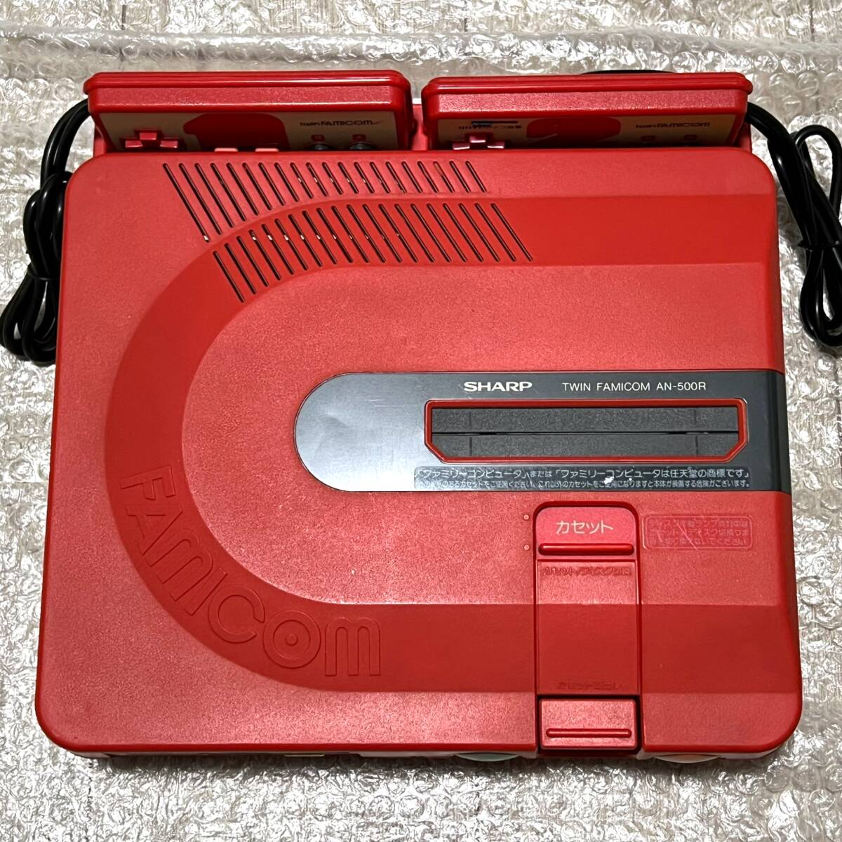 Yahoo!オークション -「ツインファミコン 赤」の落札相場・落札価格