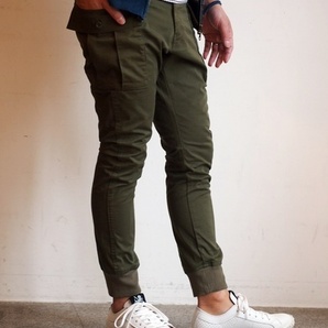 Mサイズ/ザダファーオブセントジョージ/The DUFFER of ST.GEORGE/スキニーテーパードカーゴリブパンツ/WEB限定アイテム/グリーン