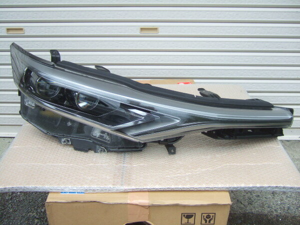 送料無料 トヨタ SAI サイ 後期 ヘッドライト 右 81145-75150 KOITO 75-14 AZK10 純正 LED ヘッドランプ ユニット 運転席側 右ライト 79