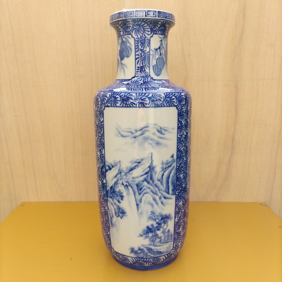 中国古美術 清時代染付け 人物山水梅瓶 W3-2