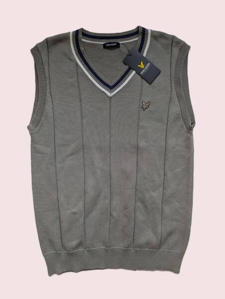 【新品】タグつき ☆LYLE&SCOTT ライル&スコット Vネック ニットベスト メンズ サイズL カーキグリーン系 ビジネス カジュアル ゴルフ