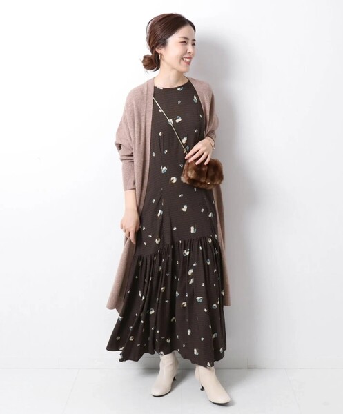 新品タグ付★Spick & Span VILLEFRANCHE バックリボンドレス 定価25,300円 ブラウン柄 フラワー 花柄 スピック&スパン 春 夏 秋 冬