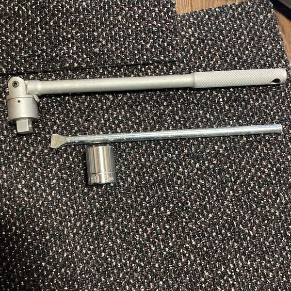 ラチェットスピンナーハンドル 1/2sq 12.7sq 長期在庫なのでボロいです