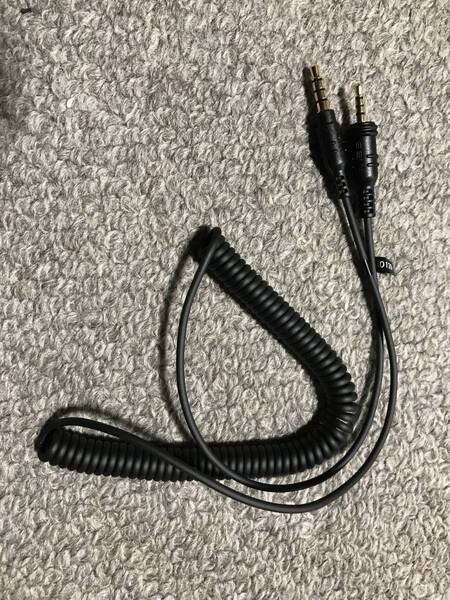 ★★ SENA SC-A0129 オス4極AUXケーブル、2.5~3.5 mm 新品未使用品
