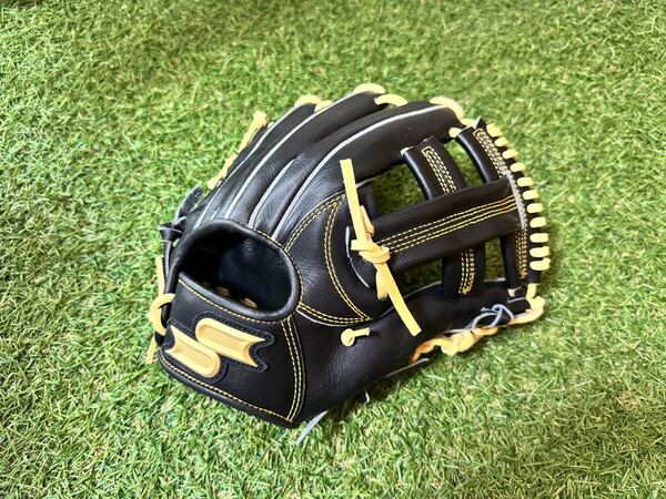 コレクション処分 SSKプロエッジ硬式内野手 程度良い中古 レース交換湯揉み型付済 高校野球対応 即戦力グラブです!