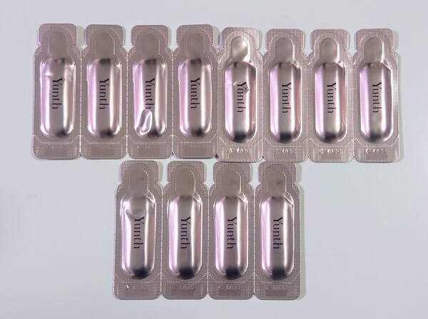 【ネコポス匿名配送送料無料】Yunth ユンス 生ビタミンC 美白美容液 1ml×12包 お試し 送料込