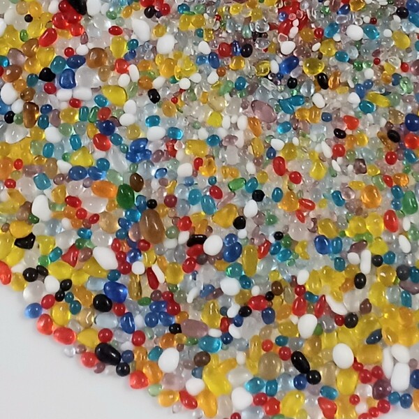 ガラスの粒 極小 ミックスカラー 50グラム1~3mm