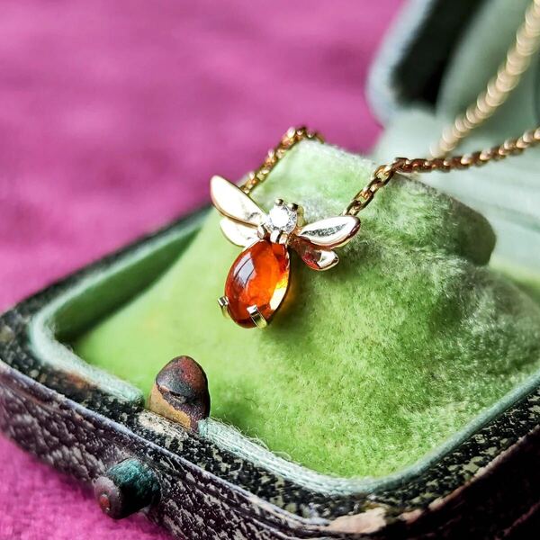 Chaumet ショーメアトラップ・モワ 天然シトリン 天然ダイヤモンド 蜂モチーフ ネックレス 18金