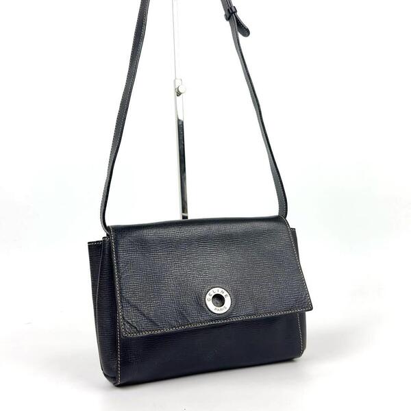 美品■CELINE セリーヌ ショルダーバッグ サークルロゴ シルバー金具 ボックスカーフ ブラック レザー クロスボディ リング ガンチーニ