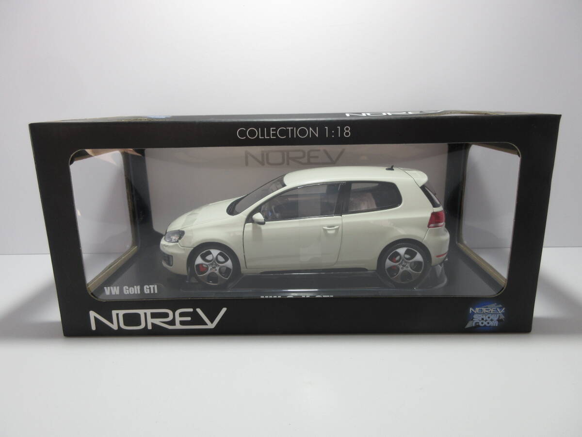 ⭐︎未使用⭐︎ VW Golf IIGTI ミニカー 1/18