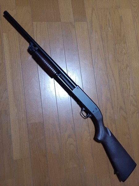 KTW・イサカ・M37 ・フェザーライト・エアーコッキング・ピストルグリップ・ショットガン