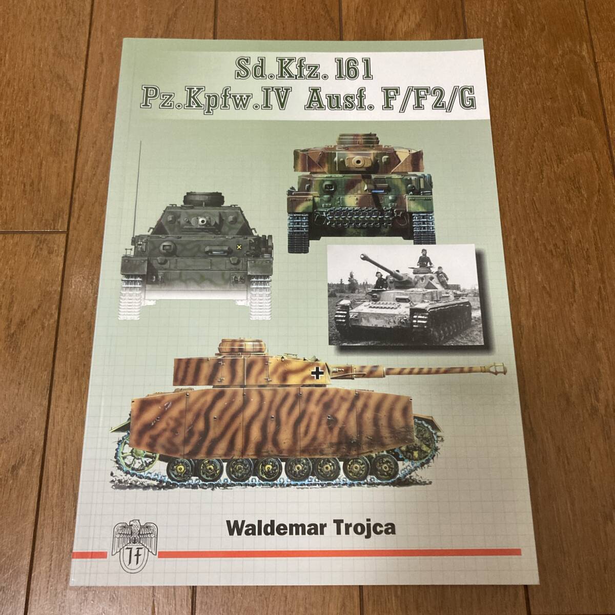 洋書◇20世紀の兵器と戦争写真集 本 ミリタリー 軍用機 軍艦