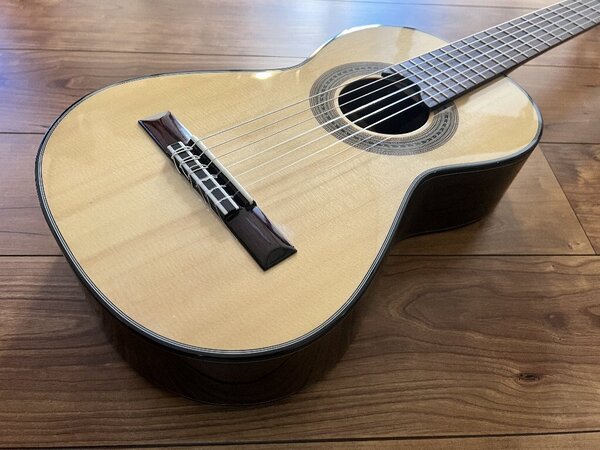 美品 Martinez MC58S Torres 「アントニオ・デ・トーレス」モデル 小振りなクラシックギター
