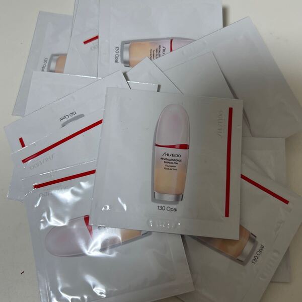 資生堂 SHISEIDO エッセンス スキングロウファンデーション130 Opal 1ml×10枚