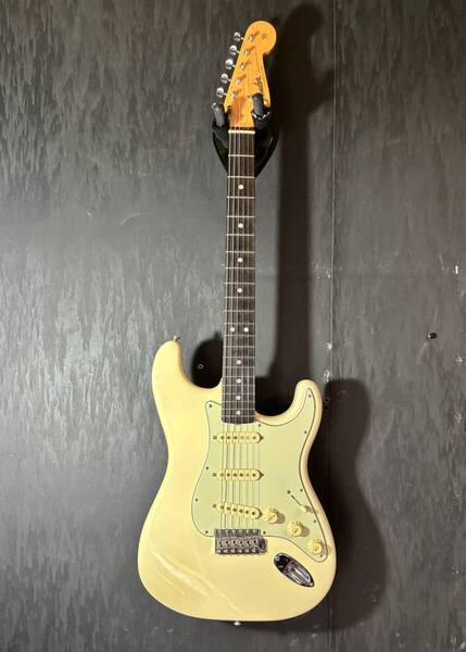 Fender American Original 60s Stratocaster RW Olympic White 2020年製/ラジアス9.5"