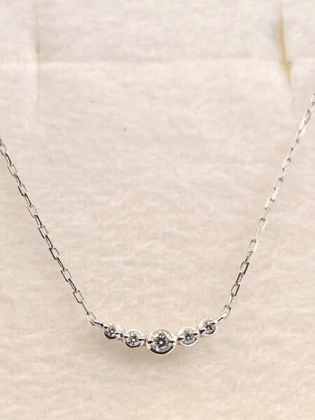 新品 正規品4℃ ヨンドシー ネックレス ◎プレゼント ◎ネックレス k10 ホワイト ゴールド ダイヤモンド 箱紙袋リボン