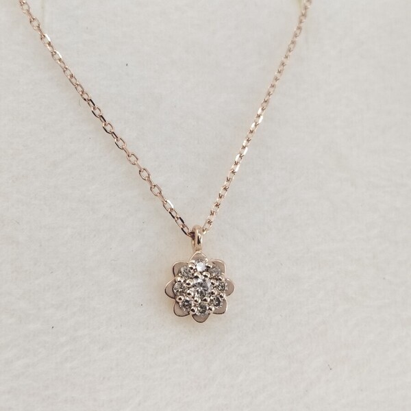 新品 正規品4℃ ヨンドシー ネックレス ◎プレゼント ◎ネックレス k10 ゴールド ダイヤモンド 箱紙袋リボン