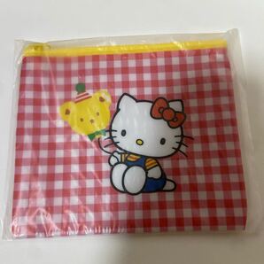 ハローキティ キティちゃん フラットポーチ ハッピーくじ