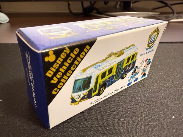 【未開封 新品】トミカ ディズニーシー 15周年 ディズニーリゾートクルーザー
