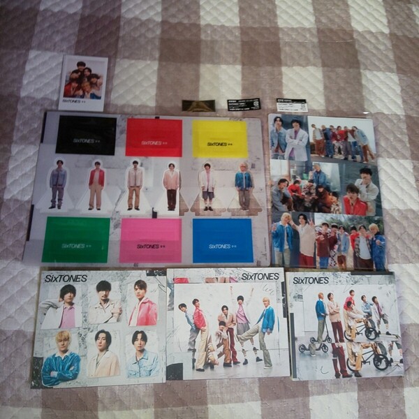 先着予約特典付★初回盤 A B 通常盤 初回仕様 SixTONES 音色 CD DVD シングル★キャラスタンド ポラロイド風カード クリアファイル