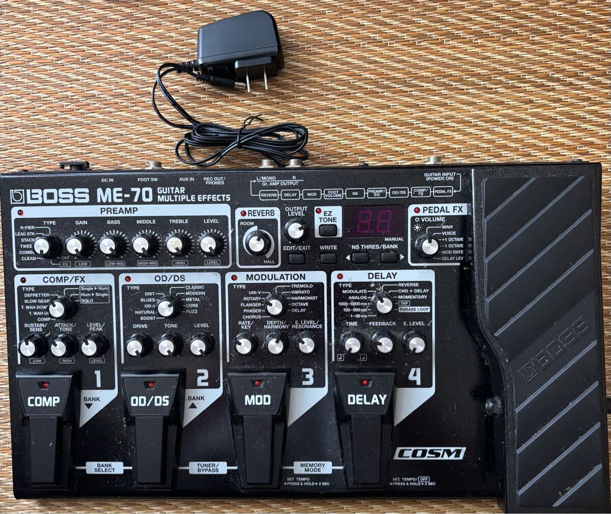 Amazon.com: Boss ME-70 Guitar Multiple Effects Pedal Board