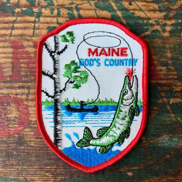 【USA vintage】MAINE GOD’S COUNTRY ワッペン メイン州 釣り バス釣り 刺繍ワッペン アメリカ ビンテージ