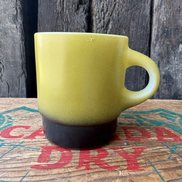 【1960s USA vintage】Fire-King mug Yellow×Black ファイヤーキング マグカップ グラデーション イエロー アメリカビンテージ