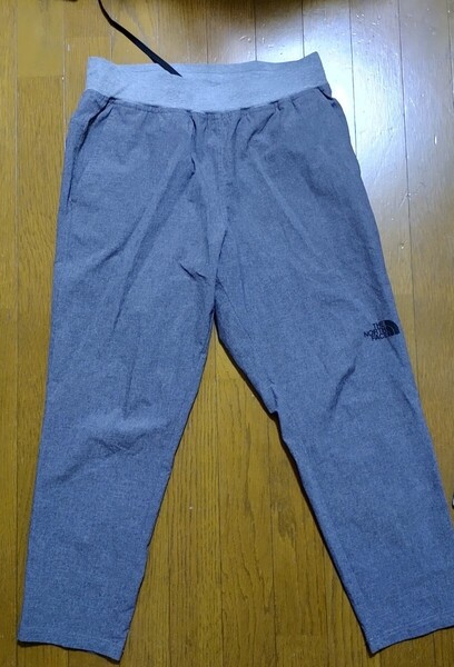 ザ ノースフェイス トレーニング リブ クロップドパンツ Lサイズ 七分丈 ハーフパンツ THE NORTH FACE ジョガー