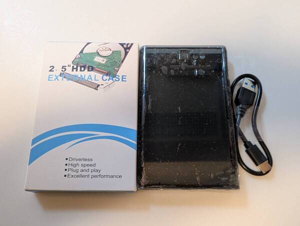 2.5HDD SSD 外付け ポータブル ケース USB 2.0 対応 usbTypeC⇒usbTypeA変換 【新品】 【匿名発送】
