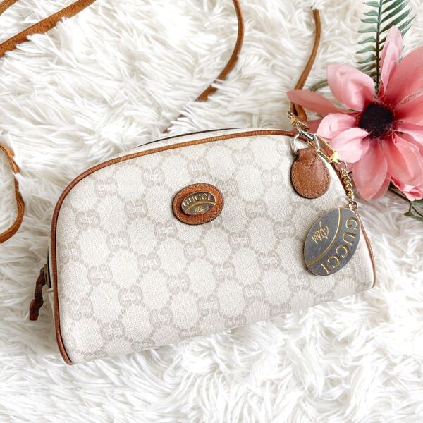 オールドグッチ ショルダーバッグ ホワイト ブラウン ミニショルダー ポーチ レザー クロスボディ GUCCI ヴィンテージ PVC 斜め掛け