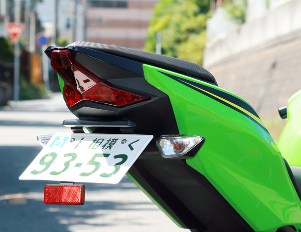 新品 ('18~'25) NINJA250 / Z250 / NINJA400 / Z400 LED フェンダーレス BK Ver.