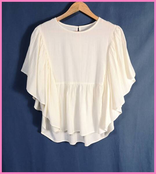 BLS‐68‐4☆夏☆新品☆送料込み☆即決☆ナチュラル系☆レーヨン綿☆M~Lサイズ☆ブラウス☆クリーム色☆織柄☆柔らかくゆらゆら素材