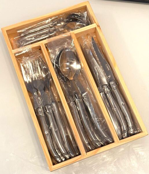 Laguiole Eliteカトラリーセット 24本入りシルバーステンレス