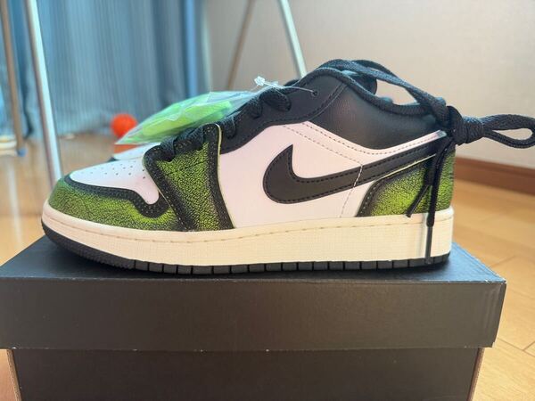 送料無料 新品未使用 Nike GS Air Jordan 1 Low Wear Away ナイキエアジョーダン1ローGS ボーイズ ガールズ 23.5cm 海外正規品