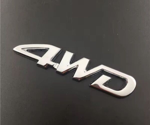 送料無料 4WD ロゴ メッキ 3D 立体 エンブレム メタル ステッカー 外装 四駆 車 ジムニー インプ
