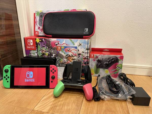 動作確認済み Nintendo Switch スプラトゥーン2セット + Proコントローラー + ケース